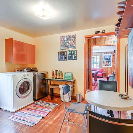 6 Mi To Downtown 70S-Themed Home In Nashville! Eksteriør billede