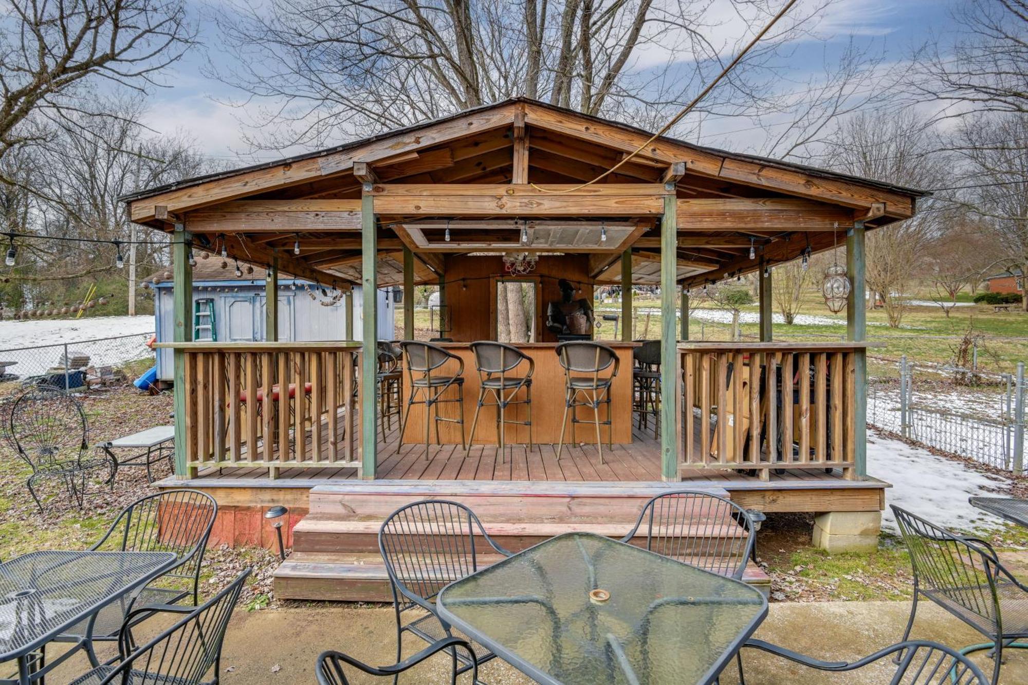 6 Mi To Downtown 70S-Themed Home In Nashville! Eksteriør billede
