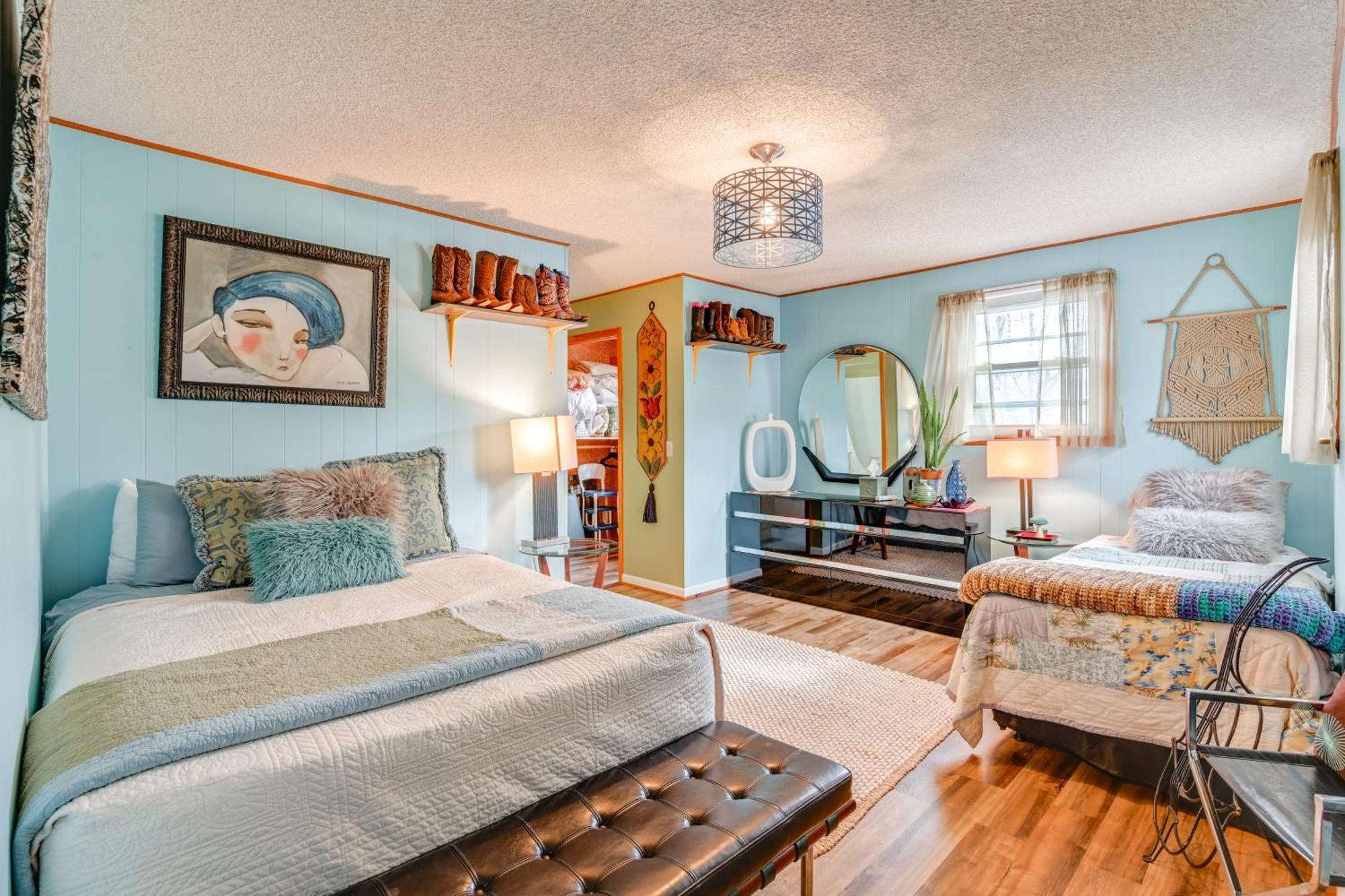6 Mi To Downtown 70S-Themed Home In Nashville! Eksteriør billede