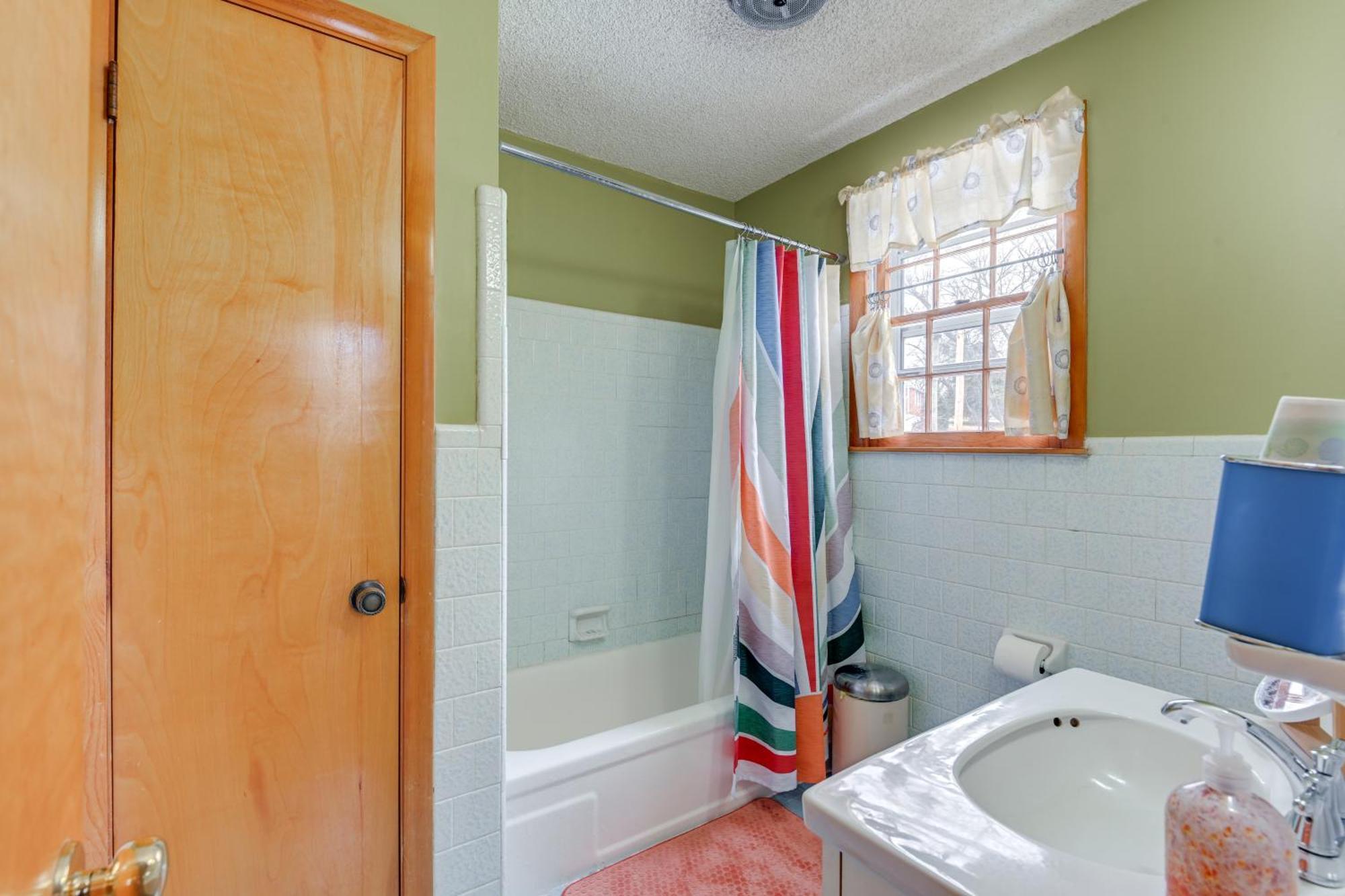 6 Mi To Downtown 70S-Themed Home In Nashville! Eksteriør billede