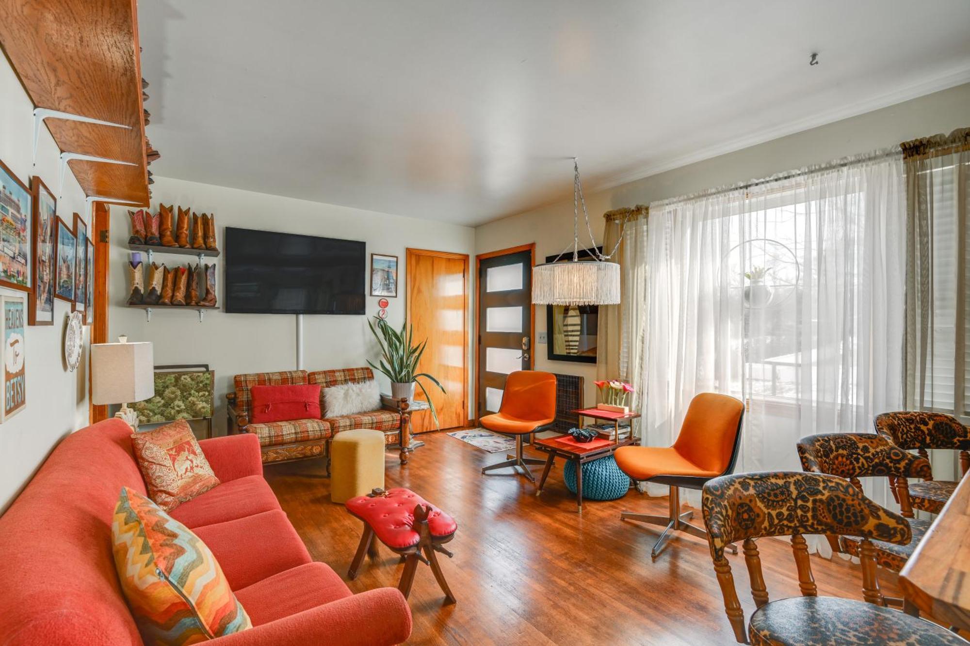 6 Mi To Downtown 70S-Themed Home In Nashville! Eksteriør billede