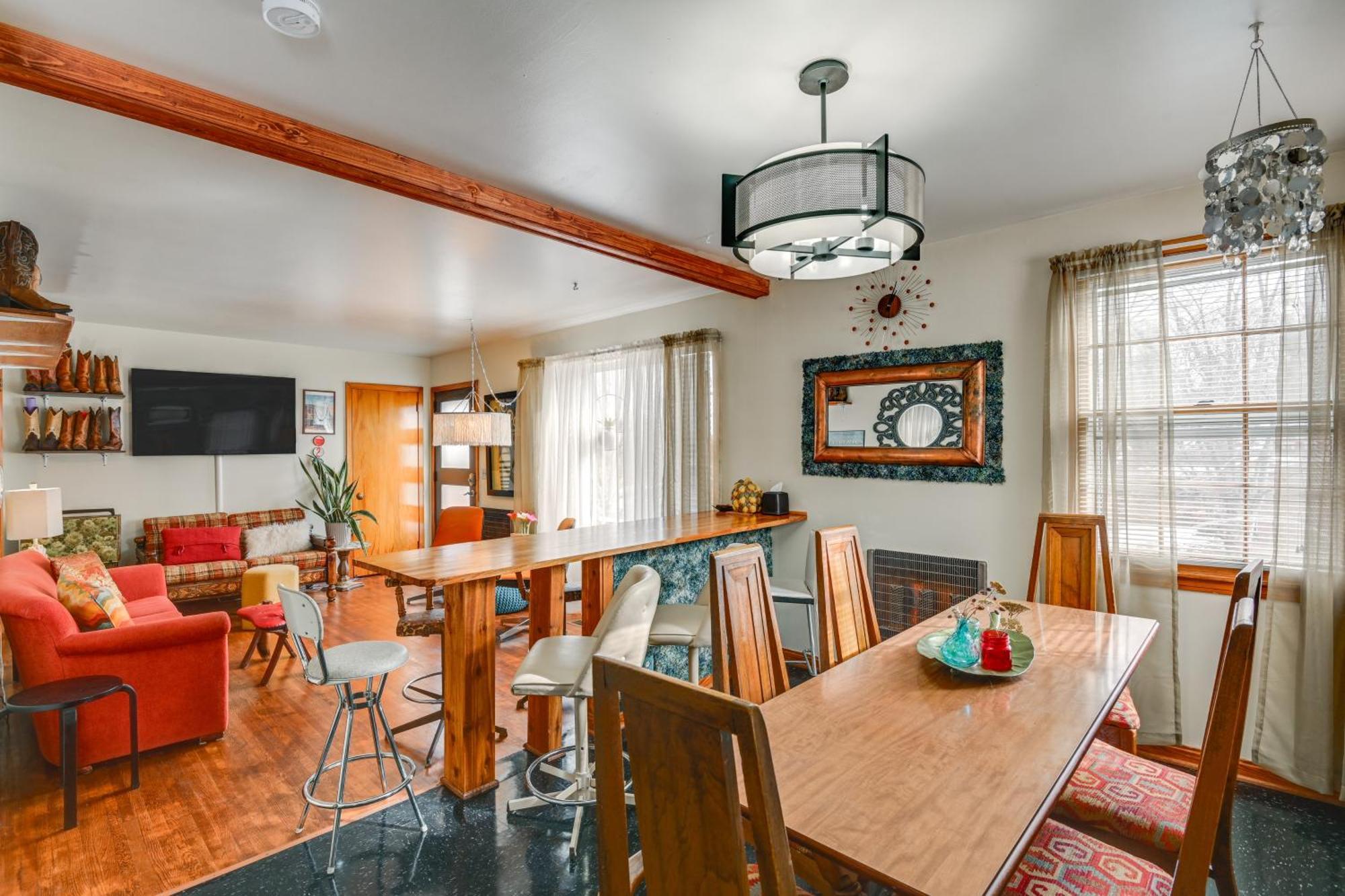 6 Mi To Downtown 70S-Themed Home In Nashville! Eksteriør billede